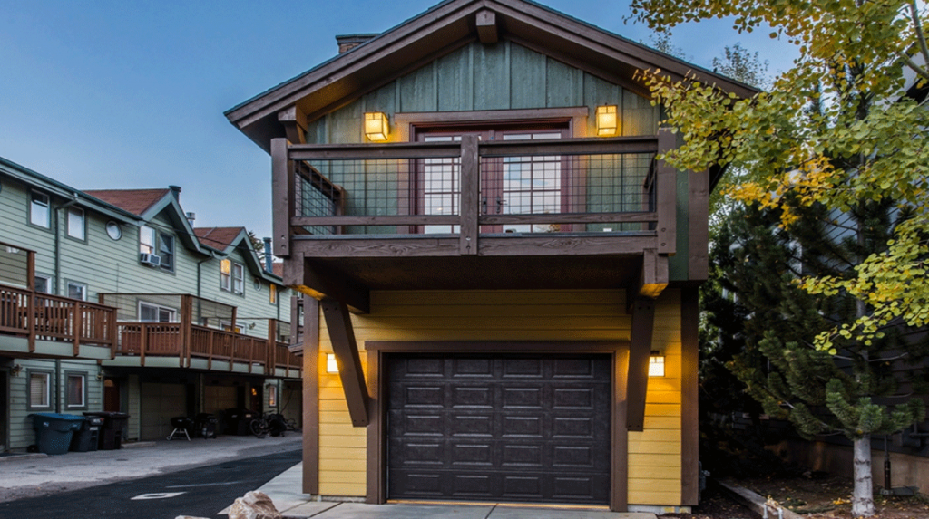 exterior-garage-1024x573